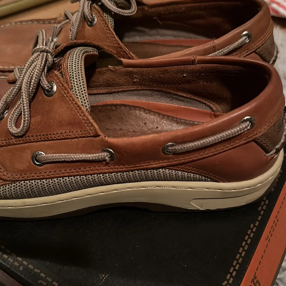 Sperry boat shoes